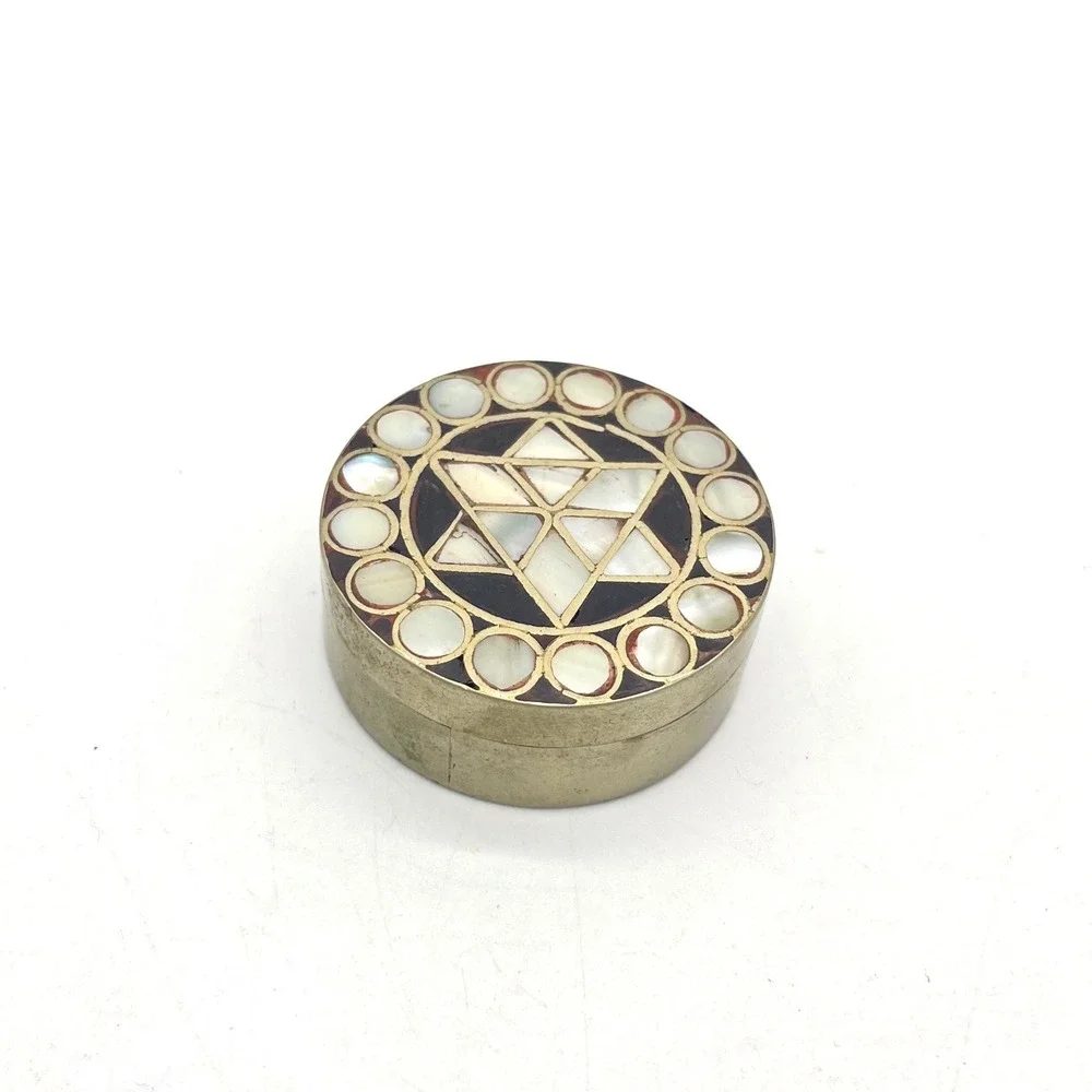Vintage Silver‎ Tone Round Pill Box Mother of Pearl Star of David Inlay Trinket